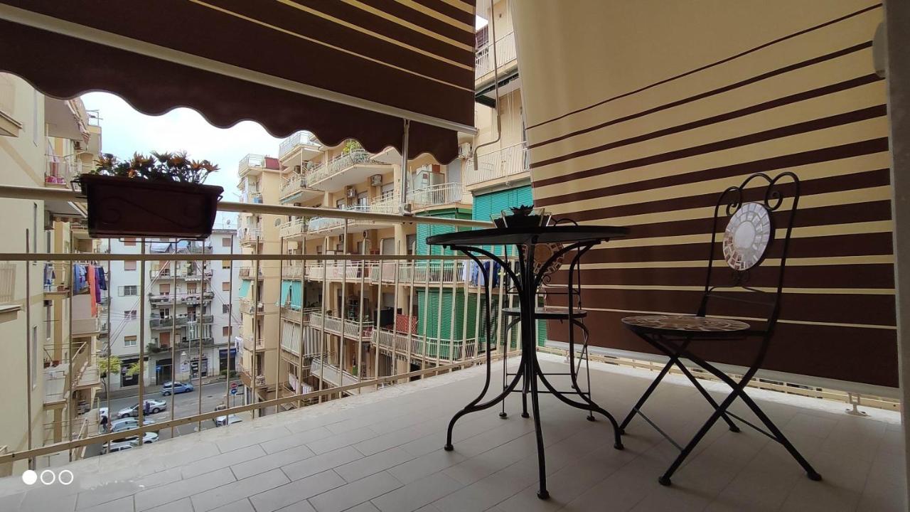 شقة Casa Angela ساليرنو المظهر الخارجي الصورة